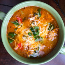 Sausage Soup with Peppers and Spinach | Ketogenic Recipes