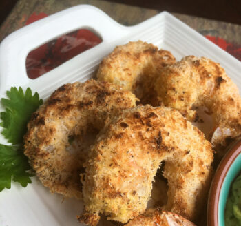 Baked Coconut Shrimp with Avocado-Lime Dip | Cocktails and Mocktails and Appetizers Recipes