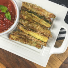 Crispy Zucchini Fries with Marinara Sauce | Cocktails and Mocktails and Appetizers Recipes